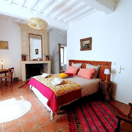 Guillac  Domaine De Gaia, Piscine, Petanque, Ping Pong, Proche Saint-Emilion Bed & Breakfast エクステリア 写真