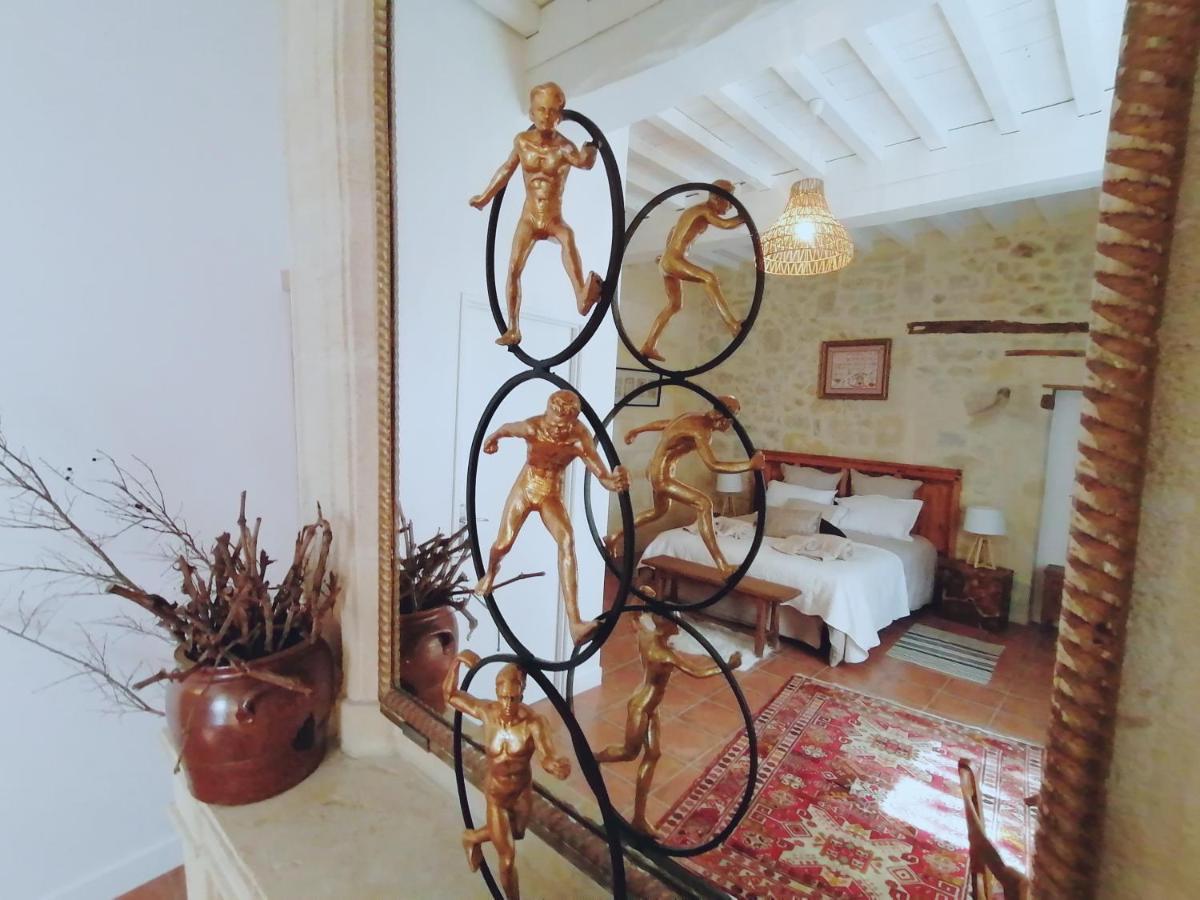 Guillac  Domaine De Gaia, Piscine, Petanque, Ping Pong, Proche Saint-Emilion Bed & Breakfast エクステリア 写真