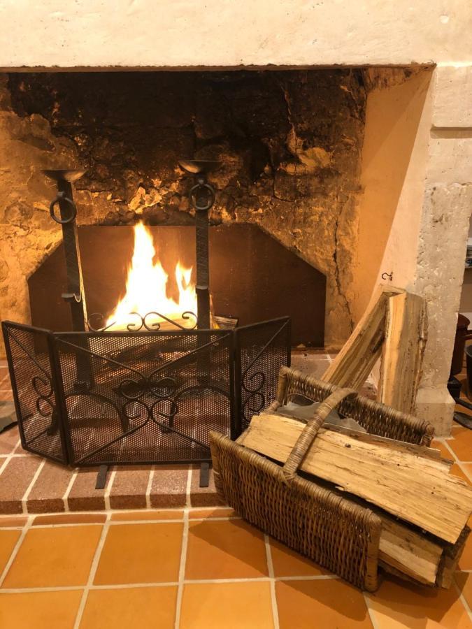 Guillac  Domaine De Gaia, Piscine, Petanque, Ping Pong, Proche Saint-Emilion Bed & Breakfast エクステリア 写真